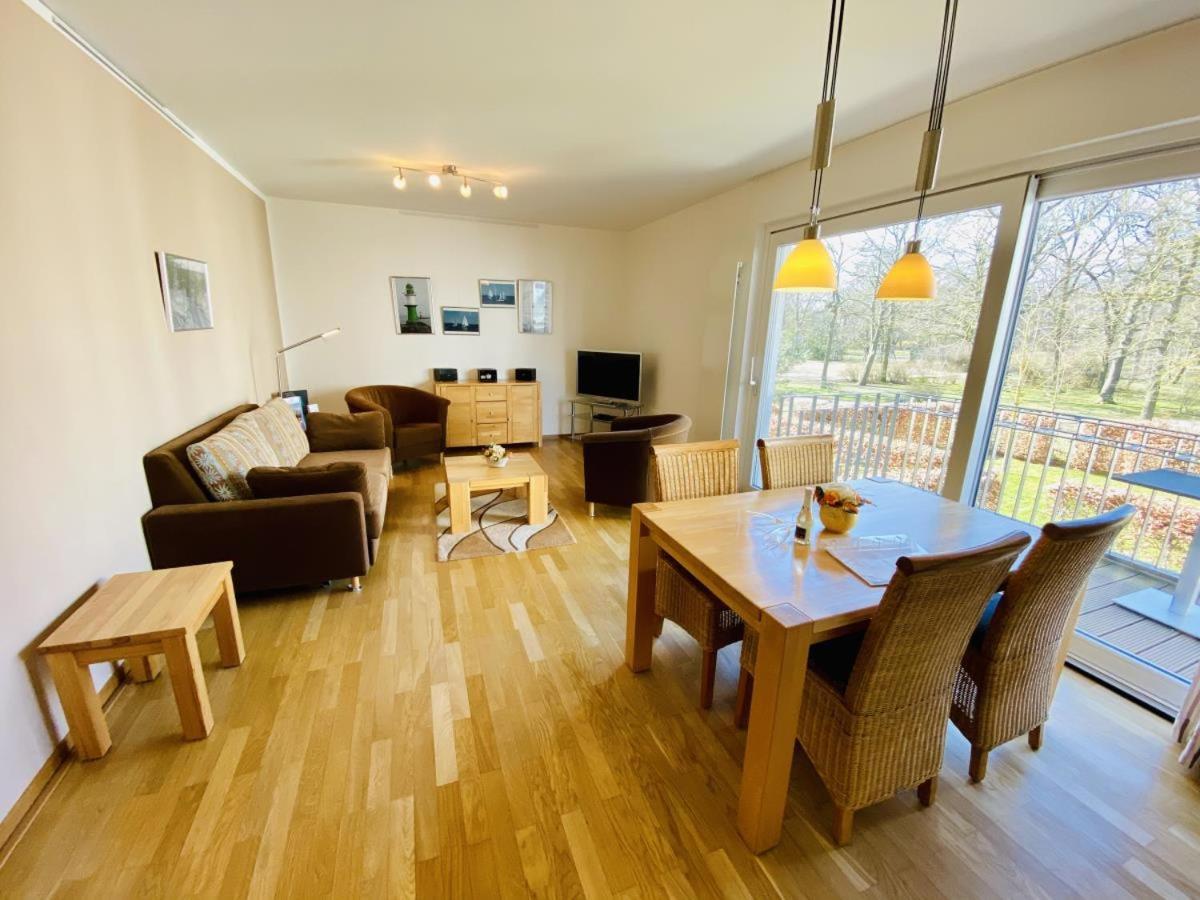 Residenz/Parkblick Appartement Rostock Buitenkant foto